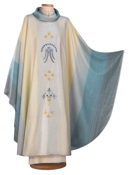 Marian Chasuble in Lightweight Lurex Wool – Gradient Design with Subtle Embroidery for Celebrations of Our Lady