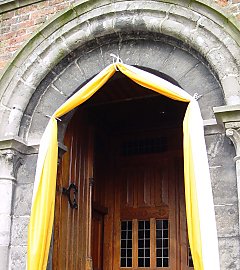 Official Papal Church Bunting for 6' to 7' Doors