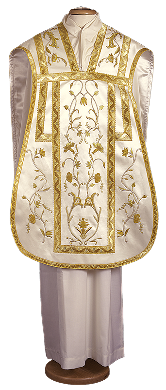 Hand-Embroidered Acetate Fabric Humeral Veil – Gold Trim Liturgical Vestment Made in Italy