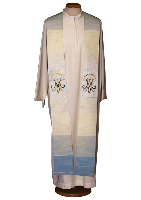 Marian Chasuble in Lightweight Lurex Wool – Gradient Liturgical Vestment with Subtle Embroidery for Celebrations of Our Lady