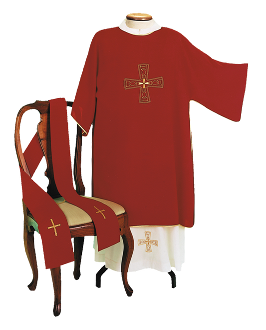 Economical Dalmatic in 100% Polyester with Machine Embroidery and Gold Trim – Affordable and Refined Vestment for Liturgical Use