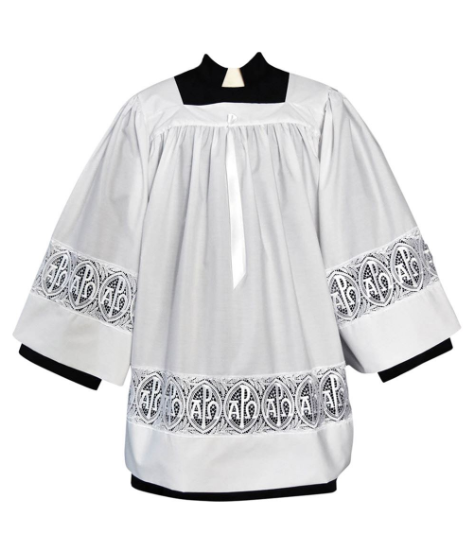 Lace Accent Lightweight Poplin