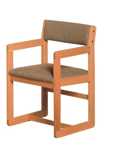 Arm Chair – Classic Design with Comfortable Armrests