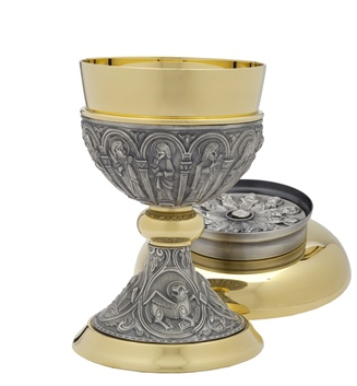 Two-Tone 24K Gold and Silver-Ox Apostles Chalice with Raised Motif – A Masterpiece of Sacred Artistry